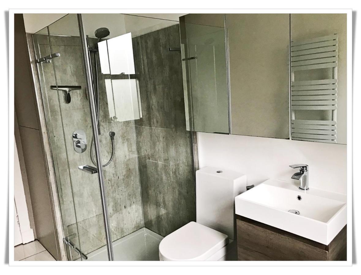 Spacious And Modern 2 Bedroom Flat Near The City Centre Edynburg Zewnętrze zdjęcie