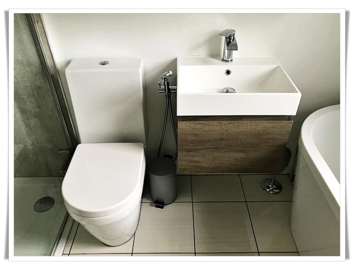 Spacious And Modern 2 Bedroom Flat Near The City Centre Edynburg Zewnętrze zdjęcie